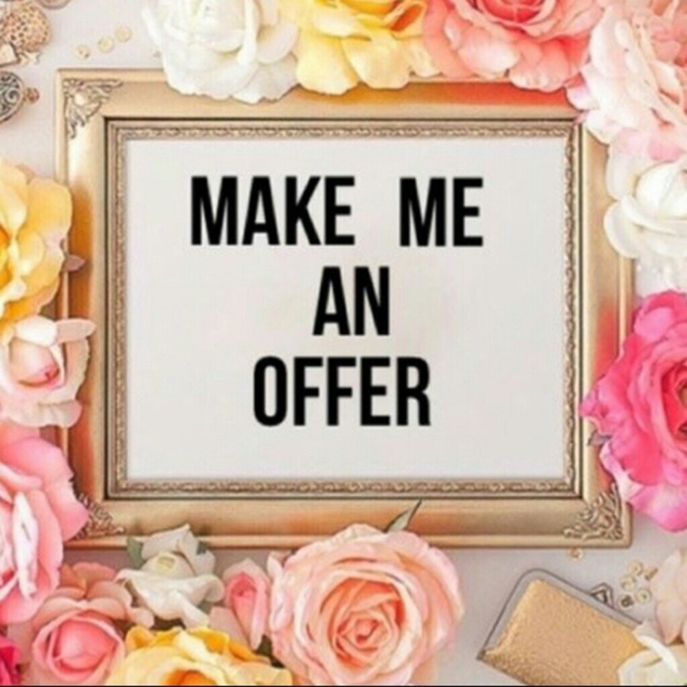 ♥️ALL REASONABLE OFFERS ACCEPTED!♥️